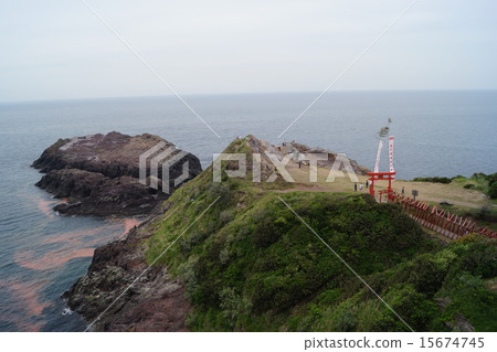 Torii和Inasei Taisha原始角落的海面 15674745