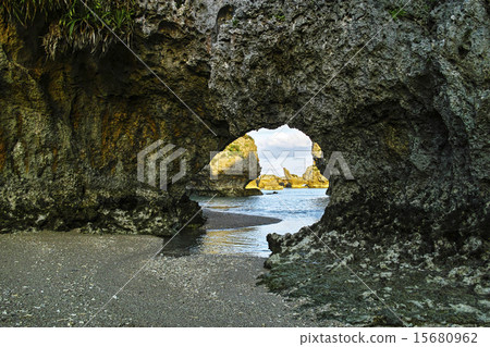 Hamahigajima Kanhon海灘 15680962