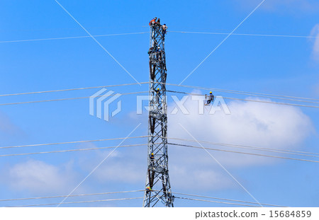 electrician worker at climbing work  15684859