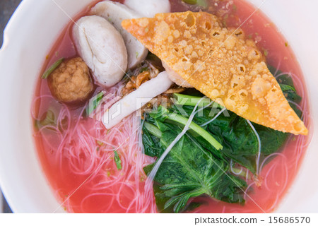 red soup noodle 1 15686570