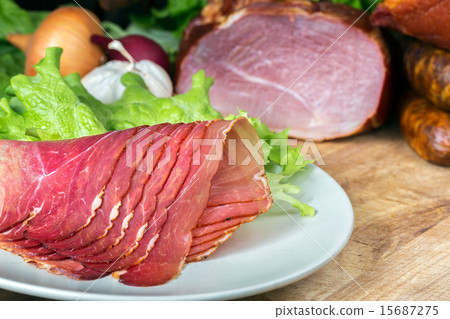 smoked ham with schwarzwald ham and prosciutto 15687275