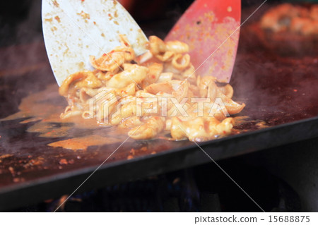 Teppanyaki of hormones Teppanyaki of hormones 15688875