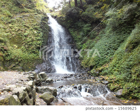 The first ride of the first ridge valley 15689625