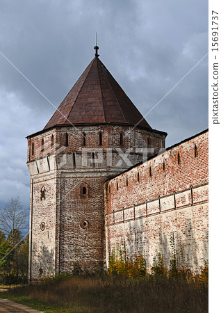 Corner tower of ancient russian monastery 15691737