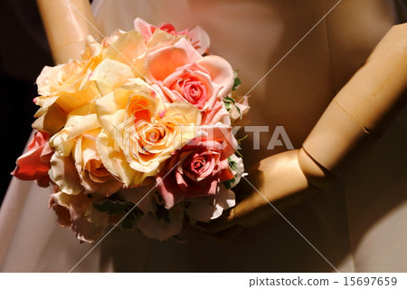 人造花花束 人造花花束 15697659