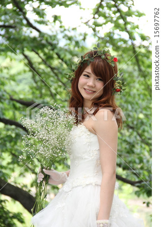 Bride 15697762