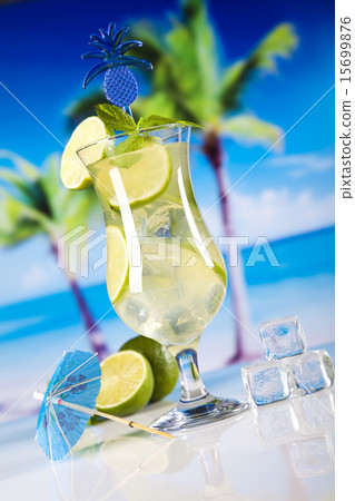 Fruit cocktails on the beach Fruit cocktails on the beach 15699876