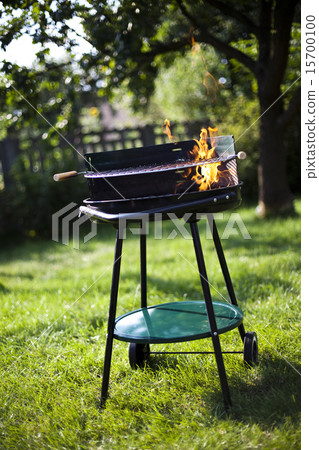 Grill flame, hot burning grill 15700100