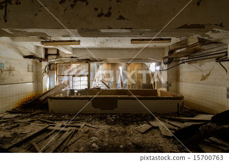 戰艦島(豐島)巴斯 戰艦島(豐島)巴斯 15700763