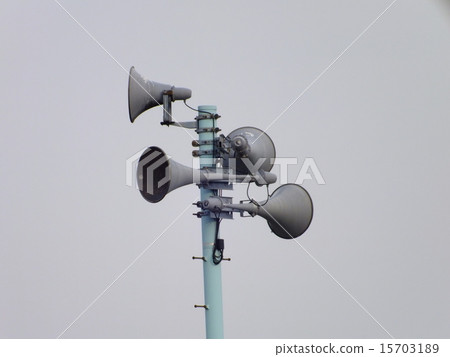 四個揚聲器 四個揚聲器 15703189