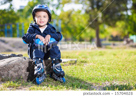 Cute little skater boy 15704028