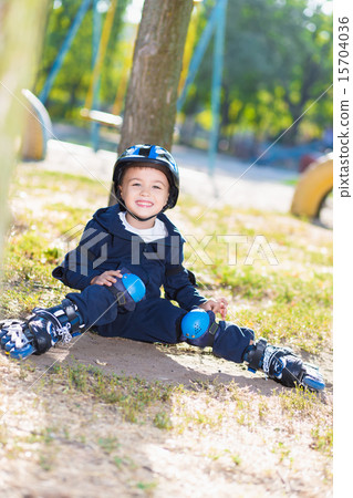 Smiling skater boy Smiling skater boy 15704036