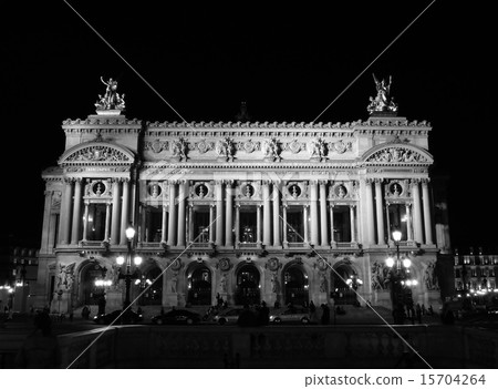 Opera Garnier's Light Up 15704264