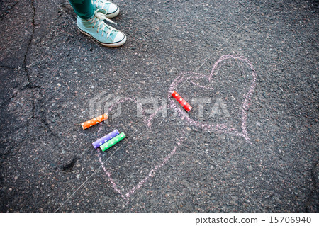 Street chalk 15706940