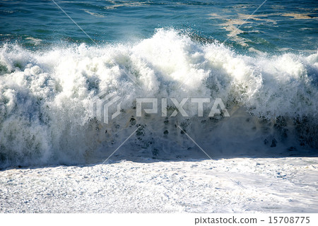 Storm surge 15708775