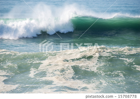 Storm surge 15708778