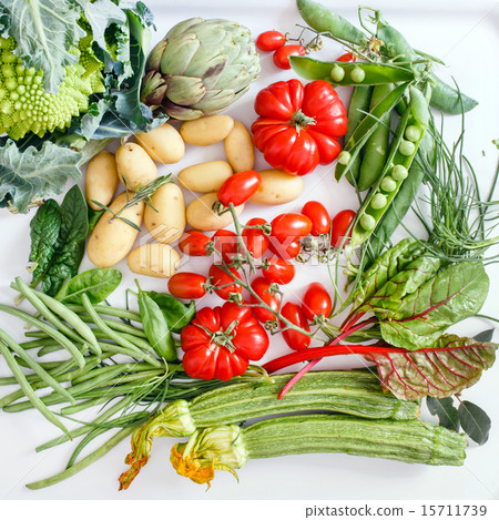 fresh vegetables fresh vegetables 15711739