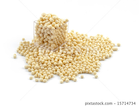 White chocolate beans White chocolate beans 15714734