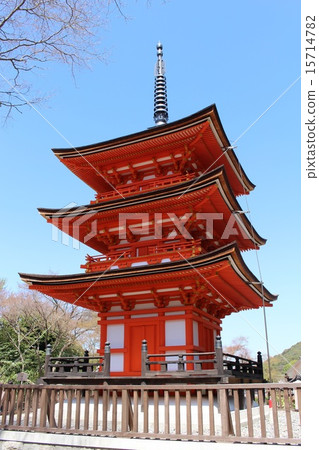 Temple 15714782