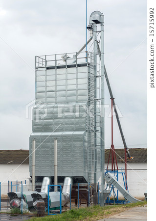 Grain dryer 15715992
