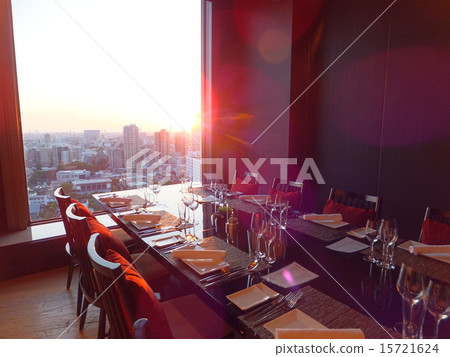 酒店高層餐廳（日落） 15721624