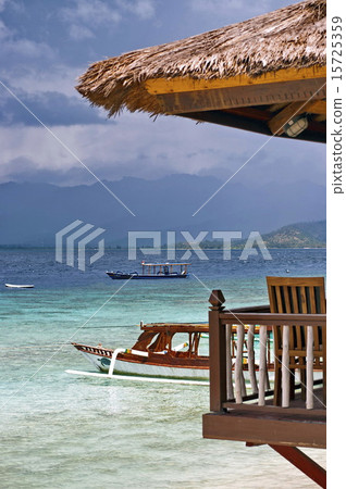 Wonderful tropical beach resort 15725359