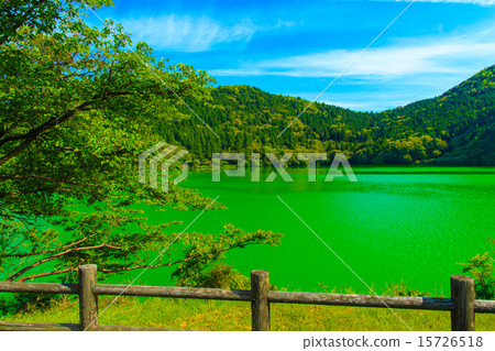 Unzen green setting pond 15726518