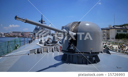 護衛艦Yuugiri主砲/單槍(海上自衛隊橫須賀站) 護衛艦Yuugiri主砲/單槍(海上自衛隊橫須賀站) 15726993