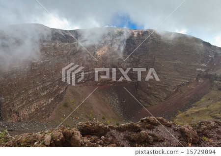 Vesuvius crater Vesuvius crater 15729094