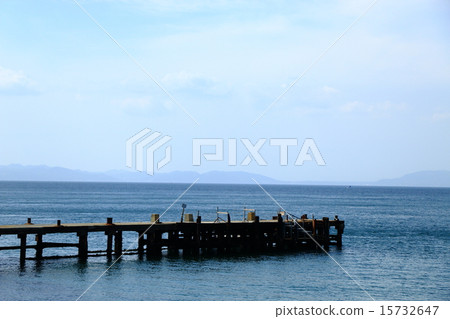 Pier Pier 15732647