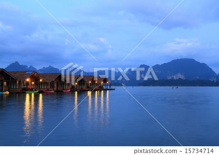 The Hut in Lake Khao Sok national park 15734714