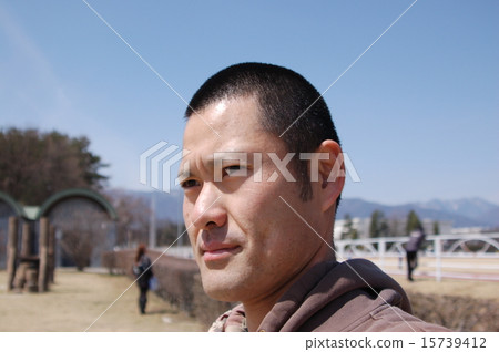 我想到了男人 我想到了男人 15739412