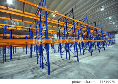 Logistics warehouse · Image of shelf before loading 15739970