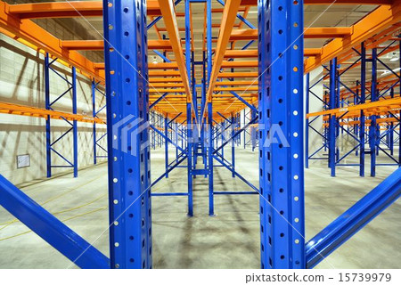 Logistics warehouse · Image of shelf before loading 15739979