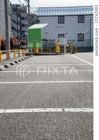 Parking Lot Parking Lot 15742001