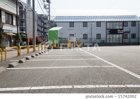 Parking Lot Parking Lot 15742002