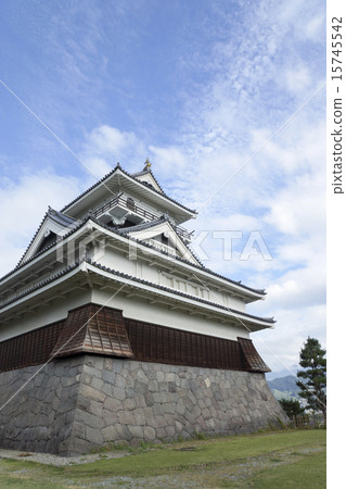 Kaminoyama Castle 15745542