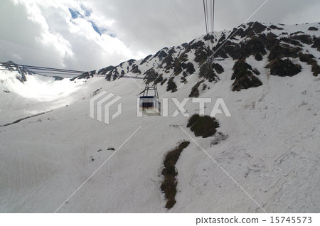 立山黑部阿爾卑斯山路線寺山索道寺山站和纜車 立山黑部阿爾卑斯山路線寺山索道寺山站和纜車 15745573
