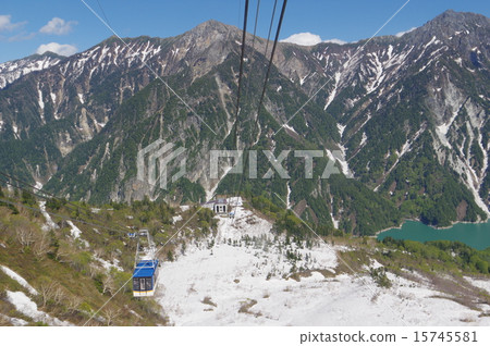 Overlooking Tateyama Kurobe Alpine Route Tateyama Ropeway Kurobahei Station and Gondola Kurobe Lake of Remaining Snow 15745581