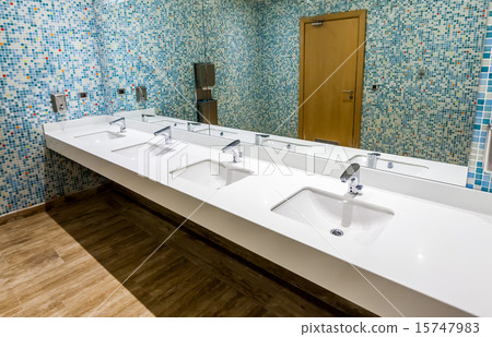 public wc public wc 15747983