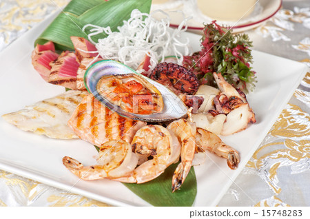 seafood mix seafood mix 15748283