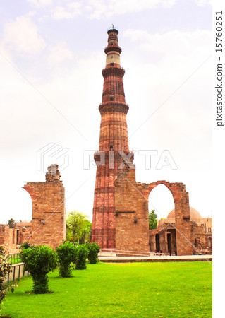 Qutub-Minar Tower, Delhi, India 15760251
