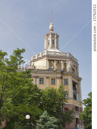 Dnipropetrovsk old residential house, Ukraine 15762012