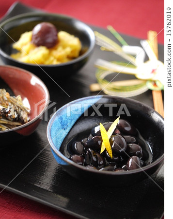 什錦小碗拼盤（黑豆垂直位置） 15762019