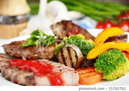 Delicious grilled beef steakes Delicious grilled beef steakes 15765762