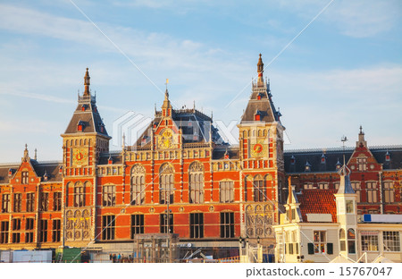 Amsterdam Centraal railway station Amsterdam Centraal railway station 15767047