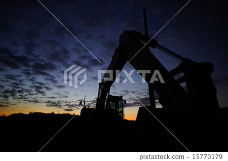 鐵鍬的悲傷 15770179