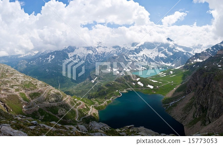View from Nivoretto Pass 15773053
