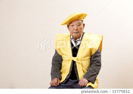 一個100歲的開朗爺爺 15775652