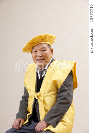 一個100歲的開朗爺爺 15775710